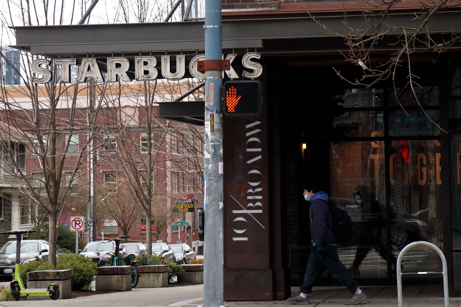 Starbucks closes location that was the first to unionize in Seattle